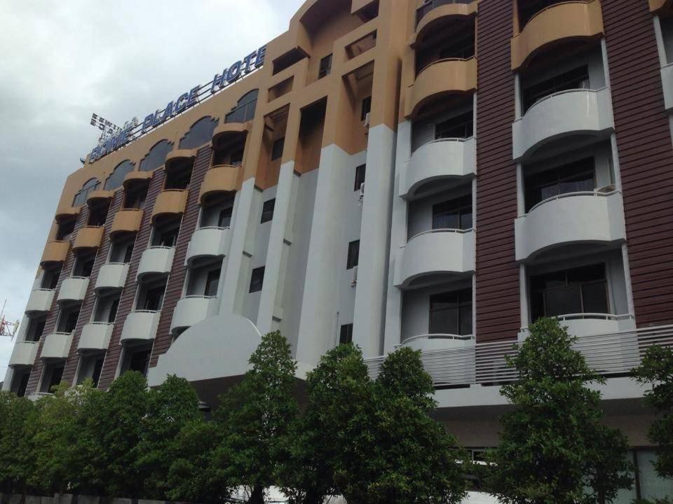 Rome Place Hotel Phuket Exterior photo