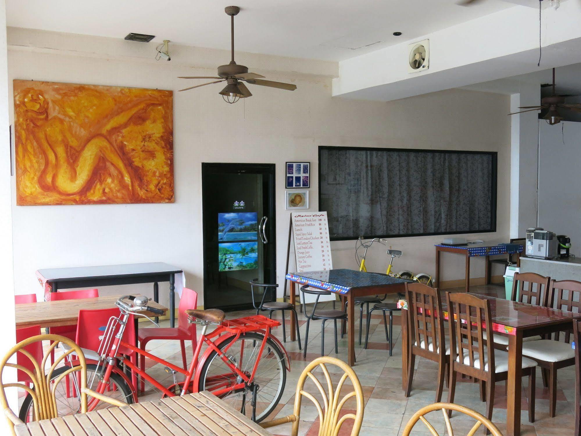 Rome Place Hotel Phuket Exterior photo