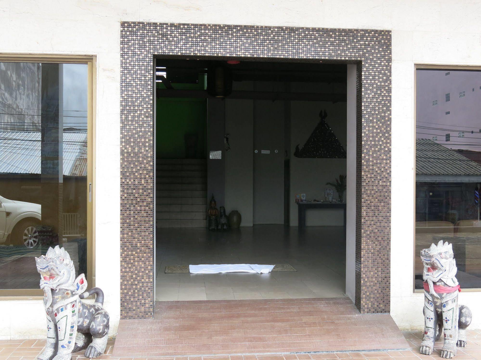 Rome Place Hotel Phuket Exterior photo