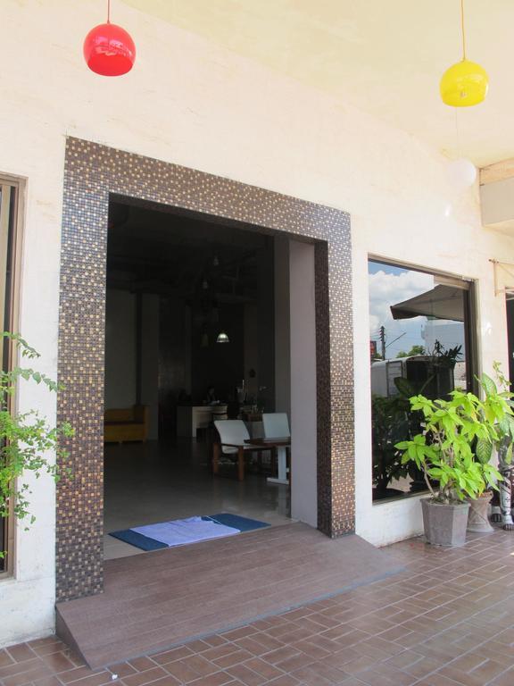 Rome Place Hotel Phuket Exterior photo